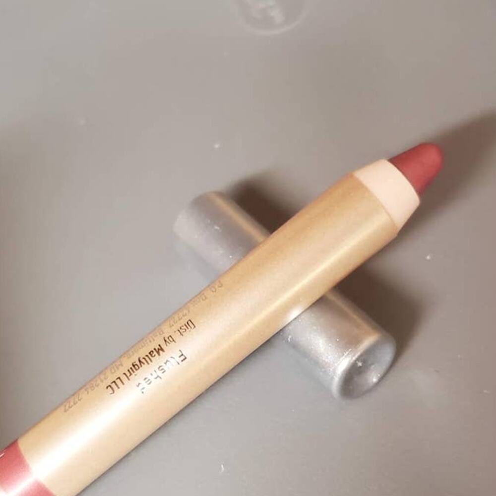 MALLY LOT Lip Magnifier Color Tulip Flushed High Shine Liquid Lipstick Raspberry - Picture 11 of 11